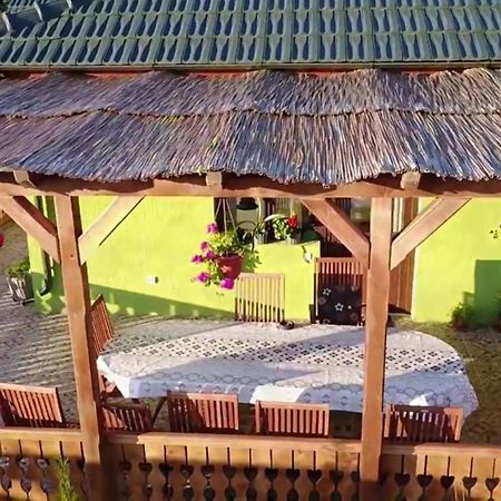 Agropensiunea Valea Fagilor Luncavita Esterno foto