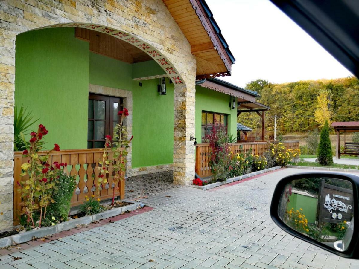 Agropensiunea Valea Fagilor Luncavita Esterno foto